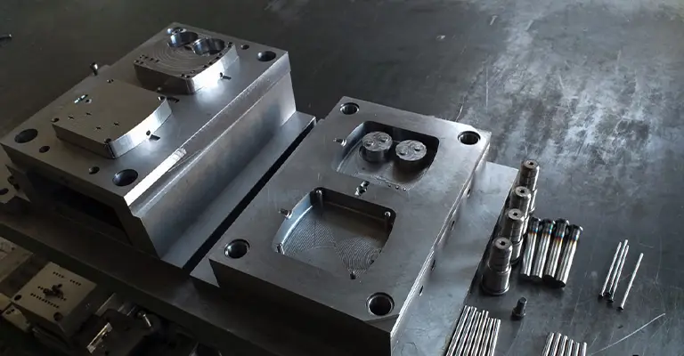 کارگاه تزریق پلاستیک در تهرلن