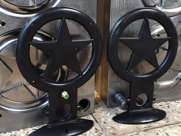 تولید اجزای آنتن اصفهان در تهران در مارگاه متحدان کوشا